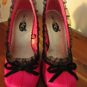 RUE 21 babydoll heels